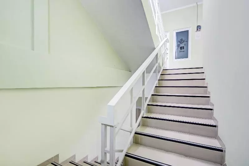 هتل Oyo 90549 Tumesa Homestay