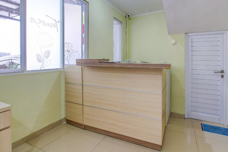 Otel Oyo 90549 Tumesa Homestay