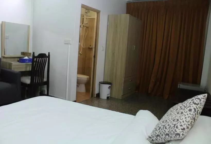 هتل The Park House