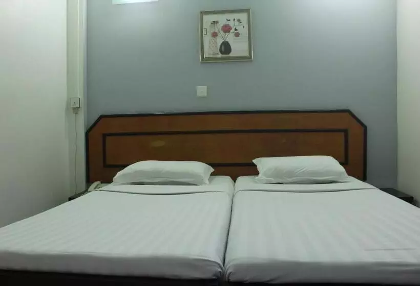 هتل The Park House