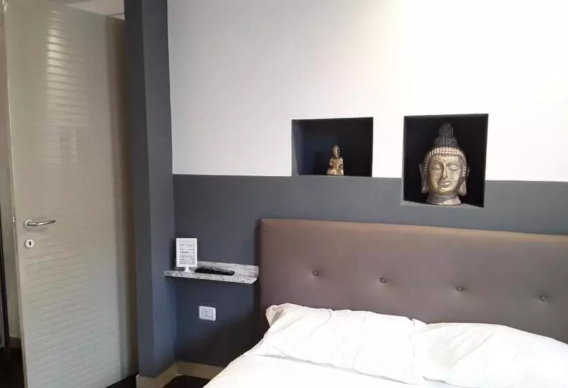 پانسیون Savoias