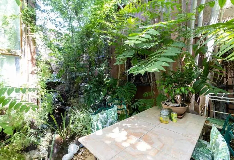 تختخواب و صبحانه Il Giardino Di Chiara