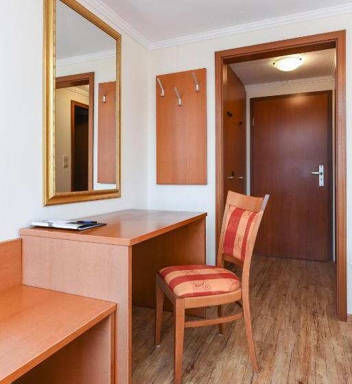 Hotell Garni Benser Watt