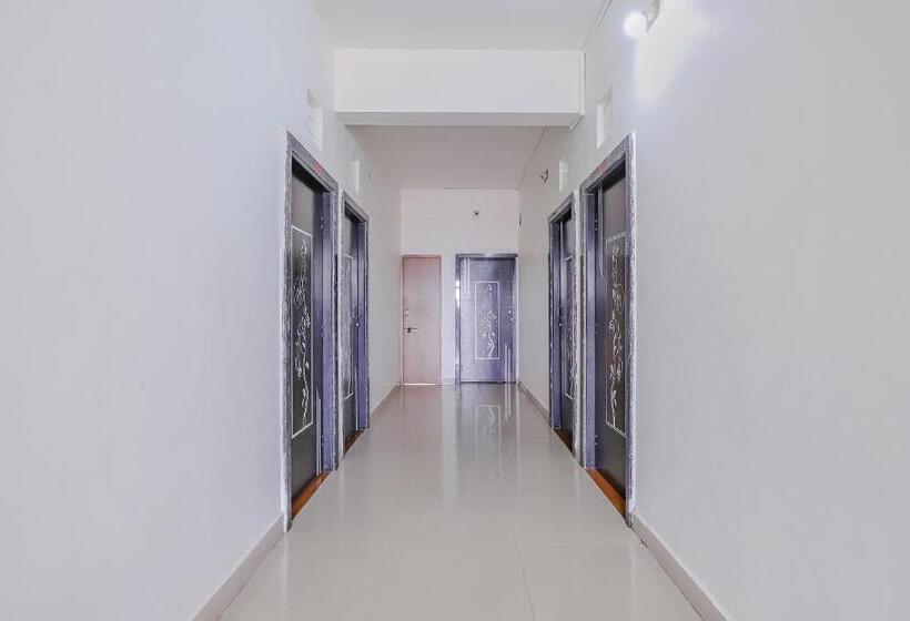 Hotel Oyo 80936  Maldhari