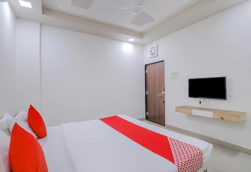 Hotel Oyo 80936  Maldhari