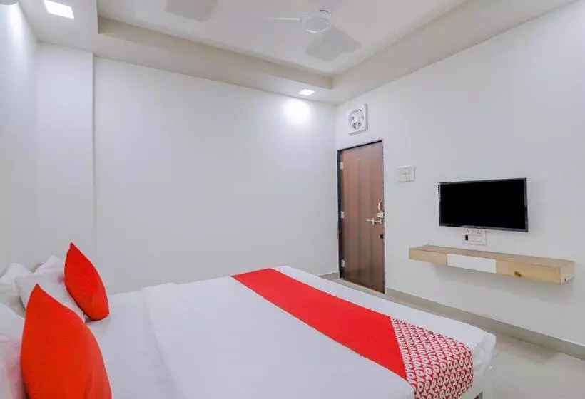 ホテル Oyo 80936  Maldhari