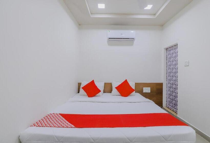 Hotel Oyo 80936  Maldhari