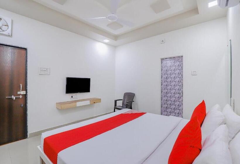 Hotel Oyo 80936  Maldhari
