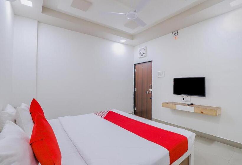 Hotel Oyo 80936  Maldhari