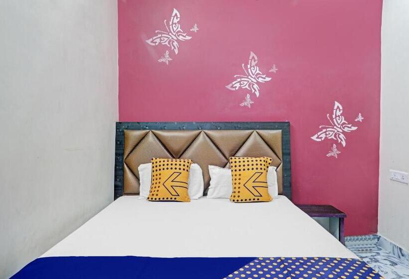 هتل Spot On 80511 The Dwivedi Inn