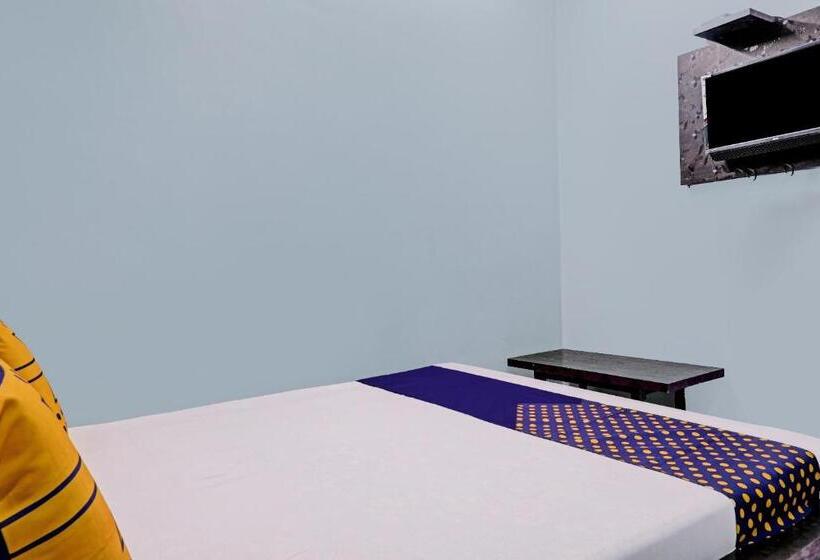 هتل Spot On 80511 The Dwivedi Inn