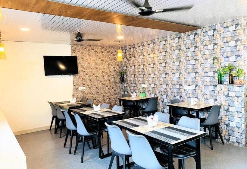 Lime Tree Hotel Pulkit Gurgaon Artemis Hospital, Nearest Metro Huda City Centre