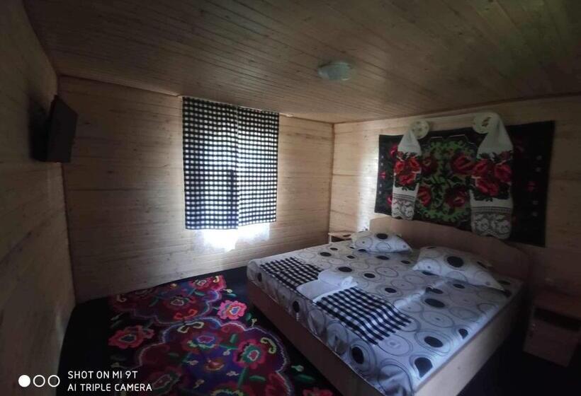 پانسیون Casa Marinca