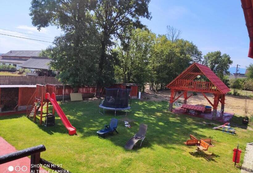 پانسیون Casa Marinca