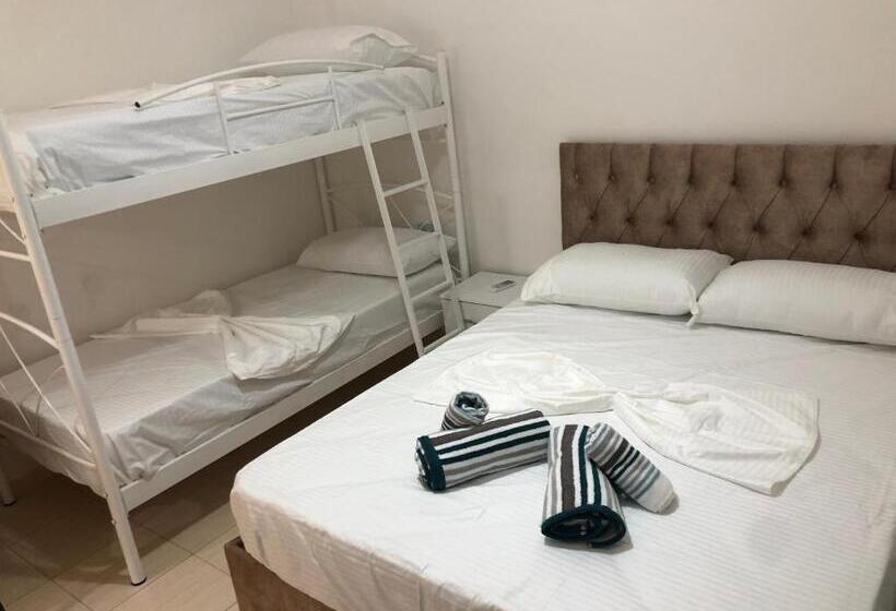 פנסיון Elton Tafa Guesthouse