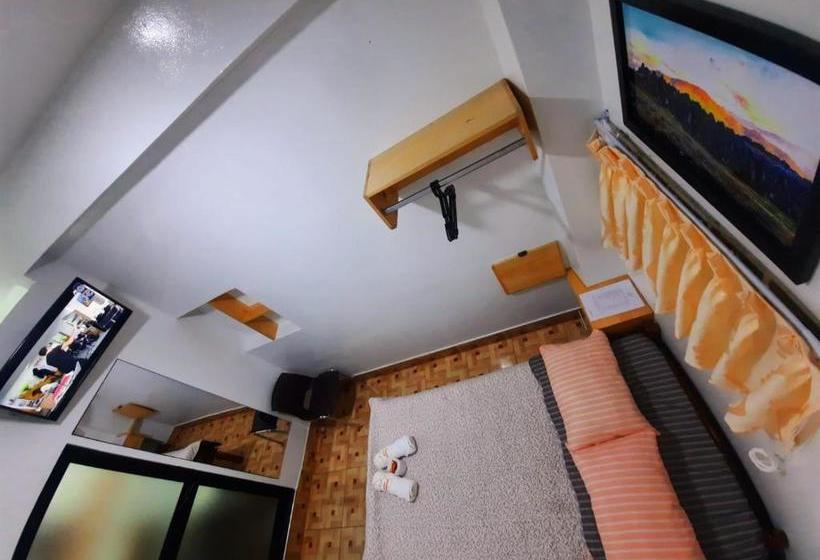 פנסיון Hostal Estrellas