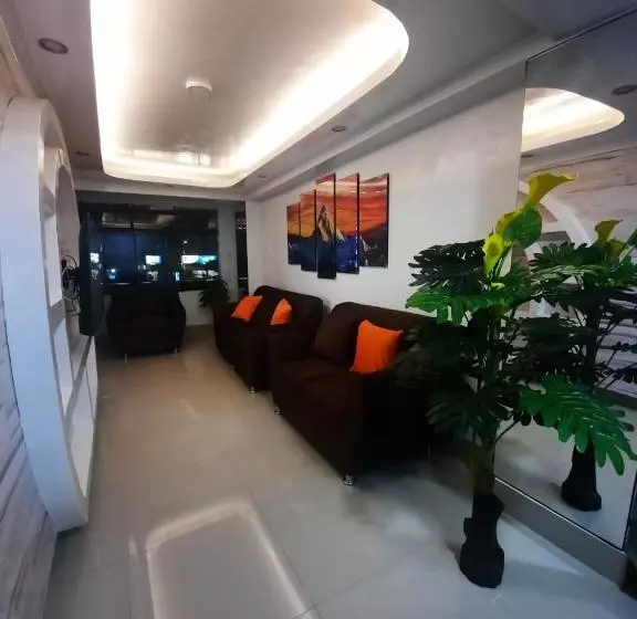 پانسیون Hostal Estrellas