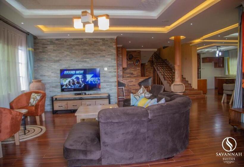 پانسیون Savannah Suites