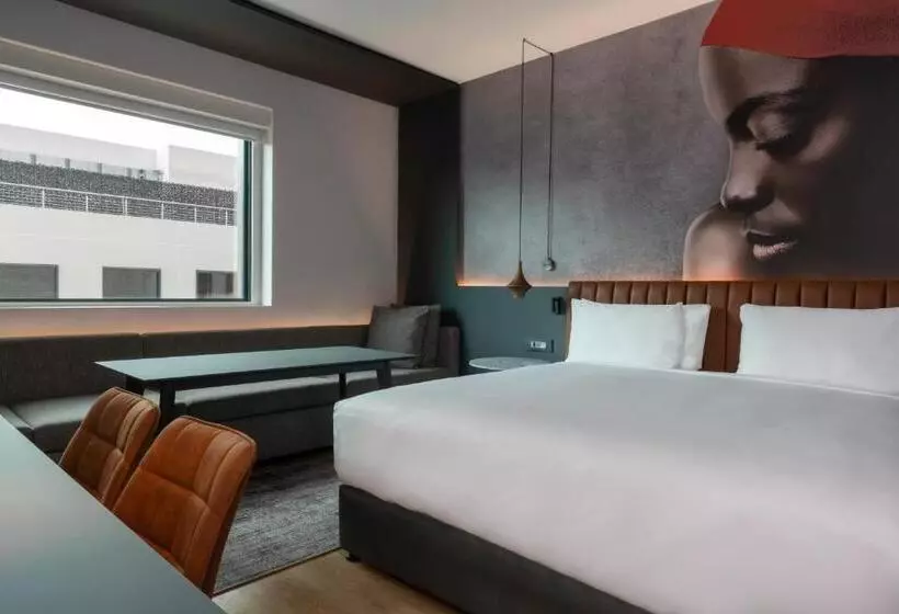 Radisson Red Hotel Johannesburg Rosebank
