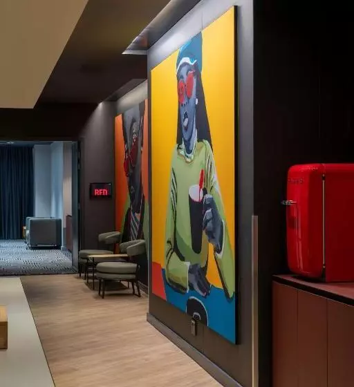 Radisson Red Hotel Johannesburg Rosebank