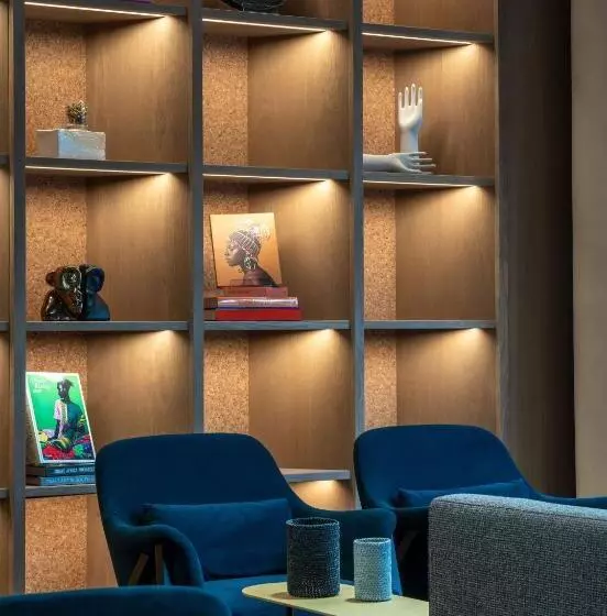 Radisson Red Hotel Johannesburg Rosebank
