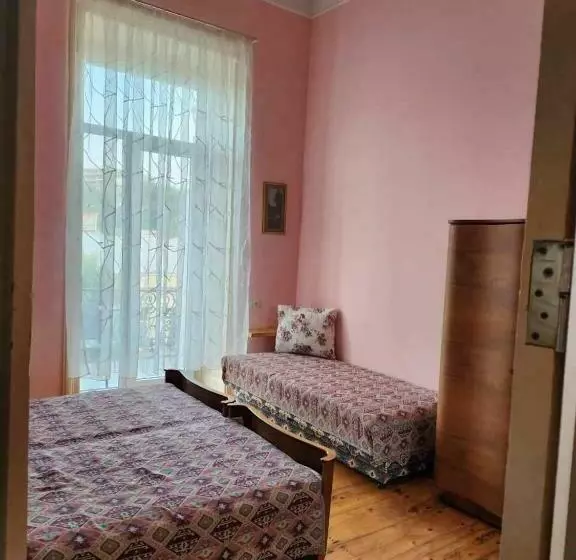 پانسیون Guesthouse Nino