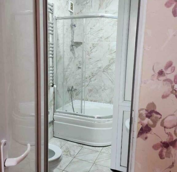 پانسیون Guesthouse Nino