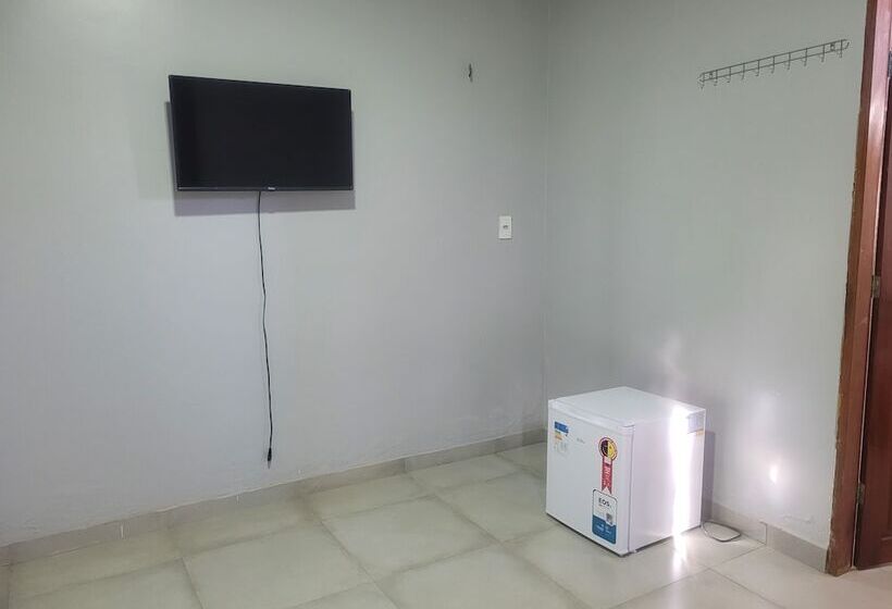 פנסיון Pousada Alemk