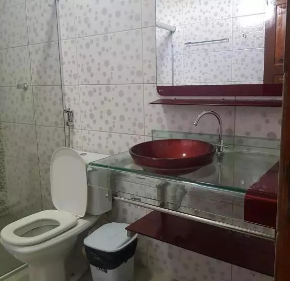 ペンション Pousada Alemk