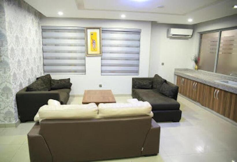 Пансион Room In Apartment   Best Westerln Plus Deluxe Suite