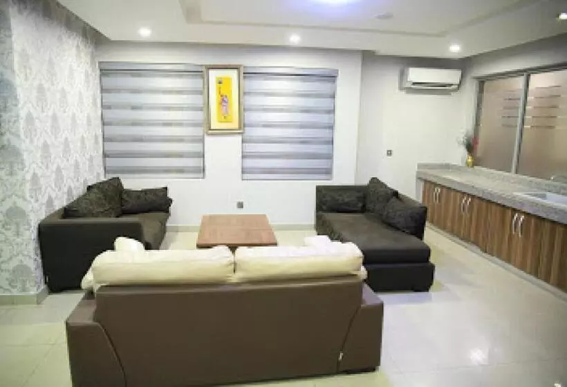 پانسیون Room In Apartment   Best Westerln Plus Deluxe Suite