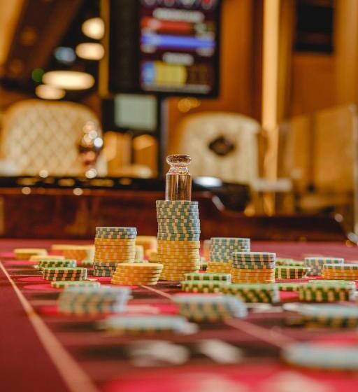 هتل Alliance Palace Batumi