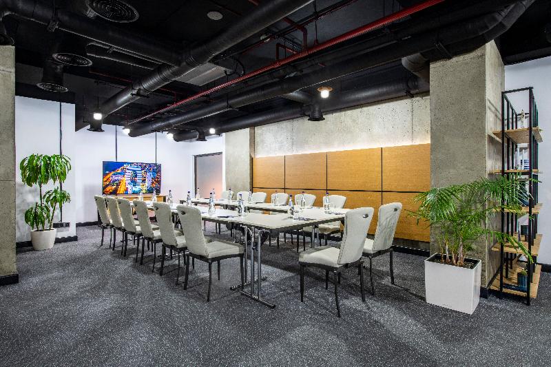 هتل Alliance Palace Batumi