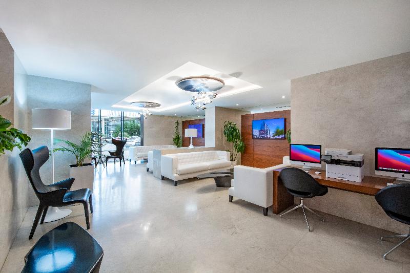 هتل Alliance Palace Batumi