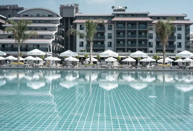 Green Garden Resort & Spa