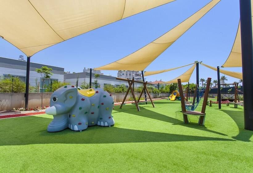 Green Garden Resort & Spa