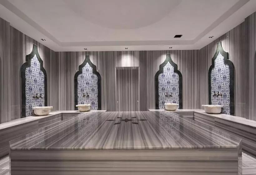 Green Garden Resort & Spa