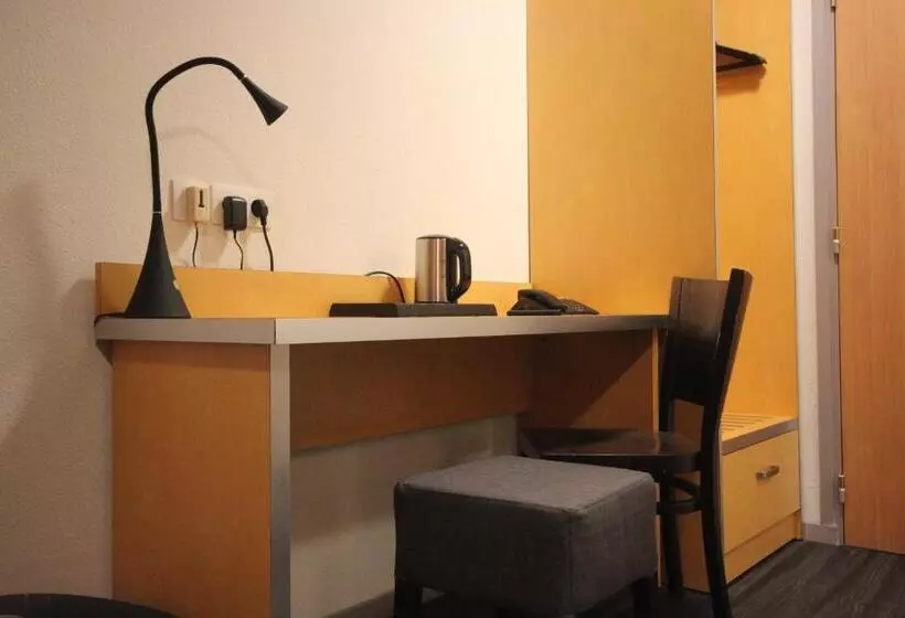 호텔 Aka Lodge Lyon Eurexpo Arena Stadium