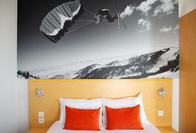 בית מלון כפרי Aka Lodge Lyon Eurexpo Arena Stadium