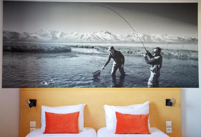 בית מלון כפרי Aka Lodge Lyon Eurexpo Arena Stadium