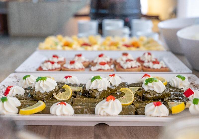 בית מלון כפרי Anthoula Village