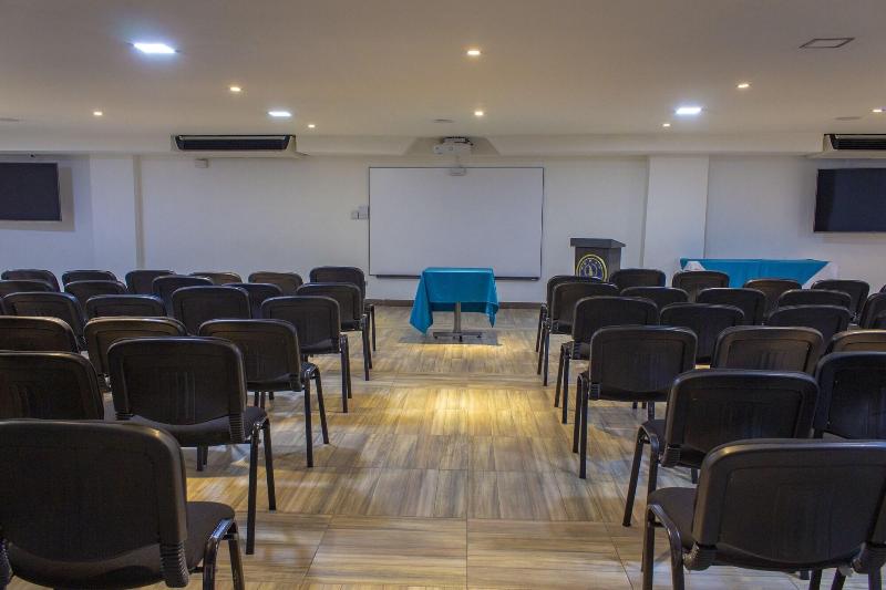 Azor Hotel Cali Versalles