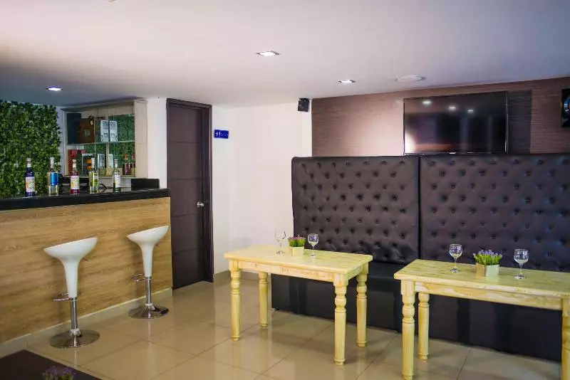 Azor Hotel Cali Versalles