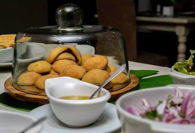 Azor Hotel Cali Versalles