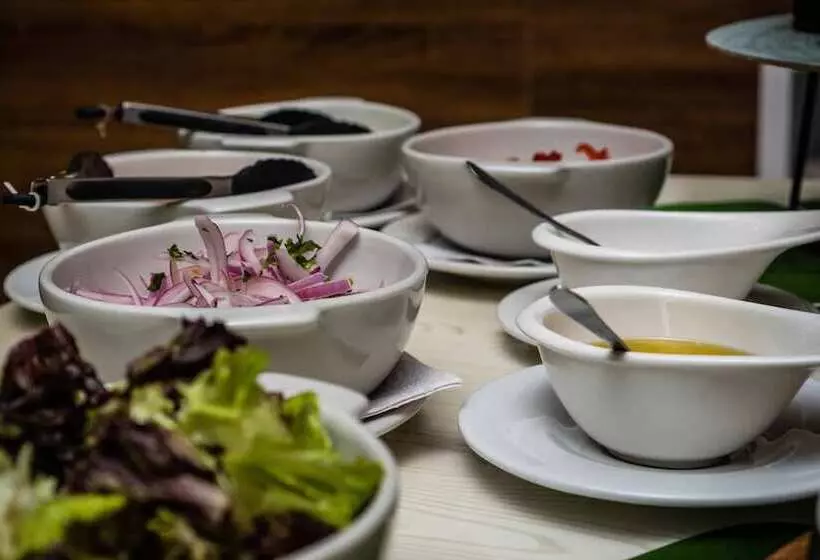 Azor Hotel Cali Versalles