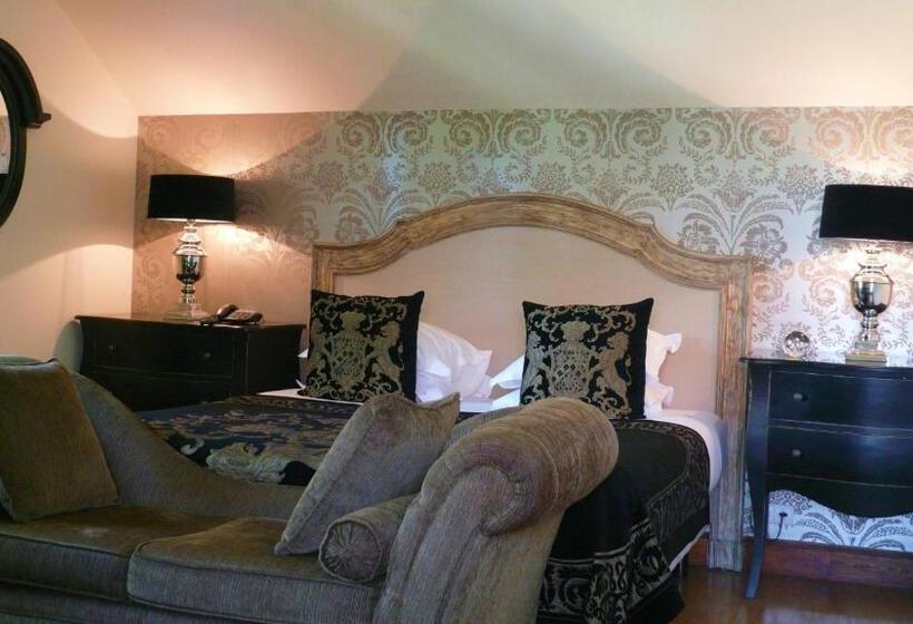 Отель Beaumanoir Small Luxury Boutique