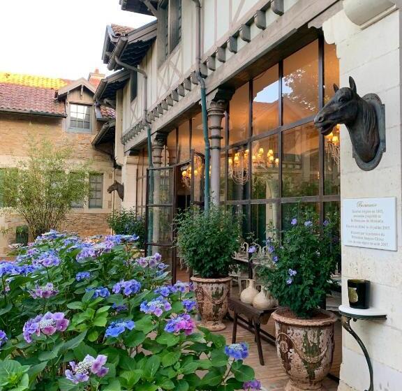Отель Beaumanoir Small Luxury Boutique