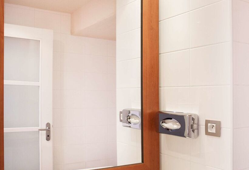 فندق Best Western Plus Hôtel Colbert