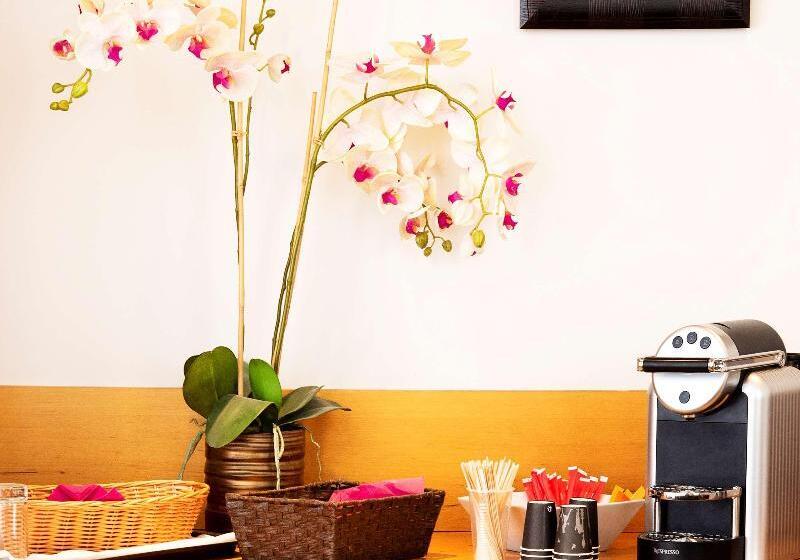 فندق Best Western Plus Hôtel Colbert