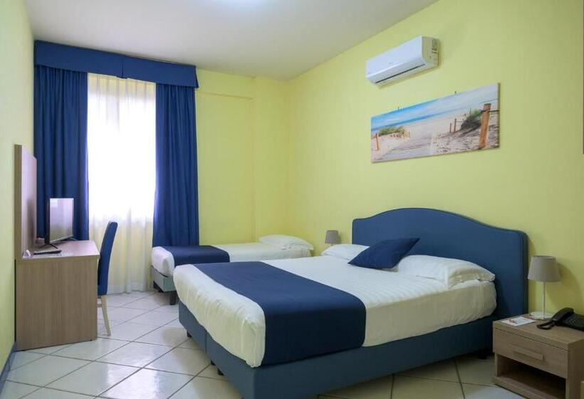 בית מלון כפרי Centro Congressi Polo Nautico